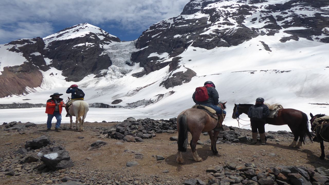 Horseback Riding To The Hanging Glacier, El Morado Glacier (3)