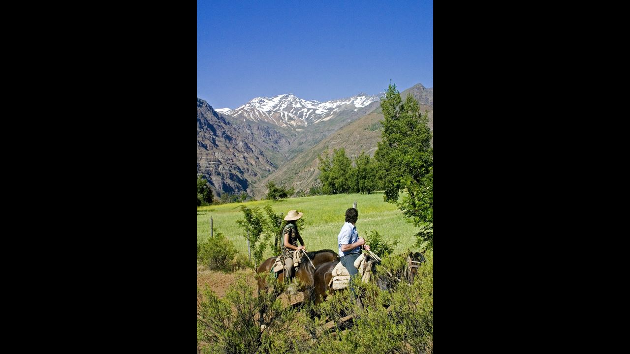 Horseback Riding To The Hanging Glacier, El Morado Glacier (2)