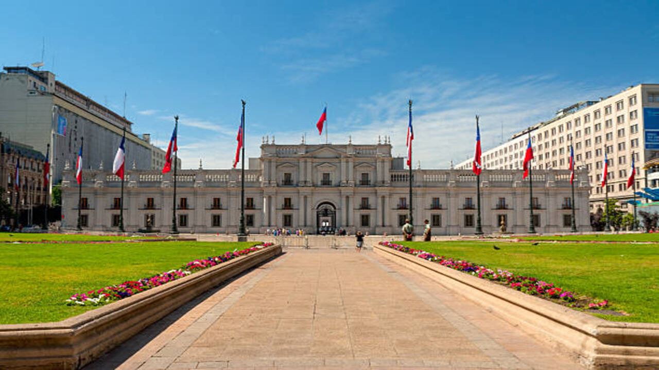 Contrastes De Santiago: Passeio A Pé Pelo Centro Histórico E Pelo Cerro De Santa Lucía foto 5