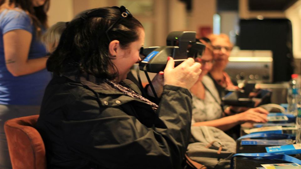 Explorando A Cidade Com Uma Polaroid foto 3