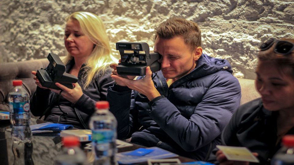 Explorando A Cidade Com Uma Polaroid foto 4