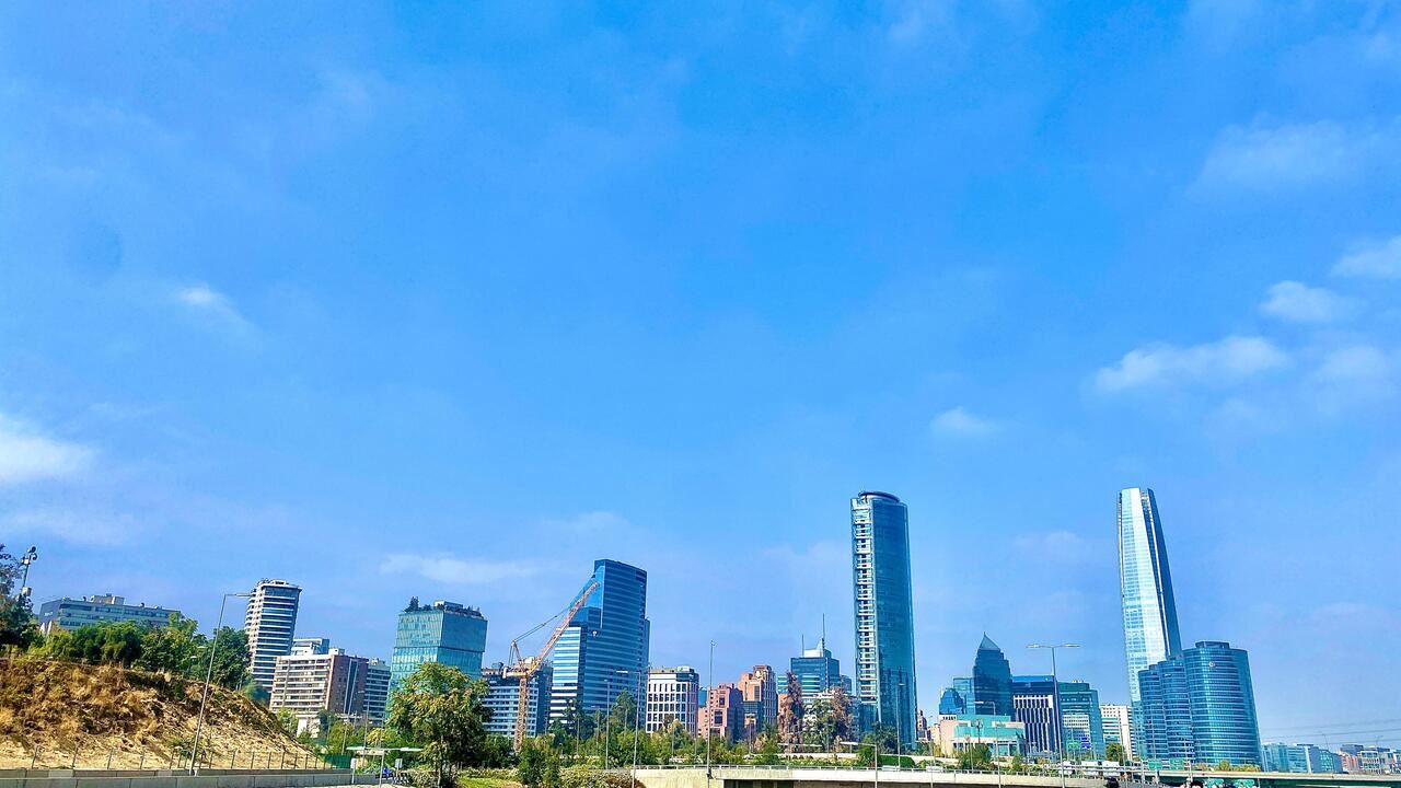 Sanhattan Walking Tour: Modernidad, Arquitectura Y Vistas 360 (3)