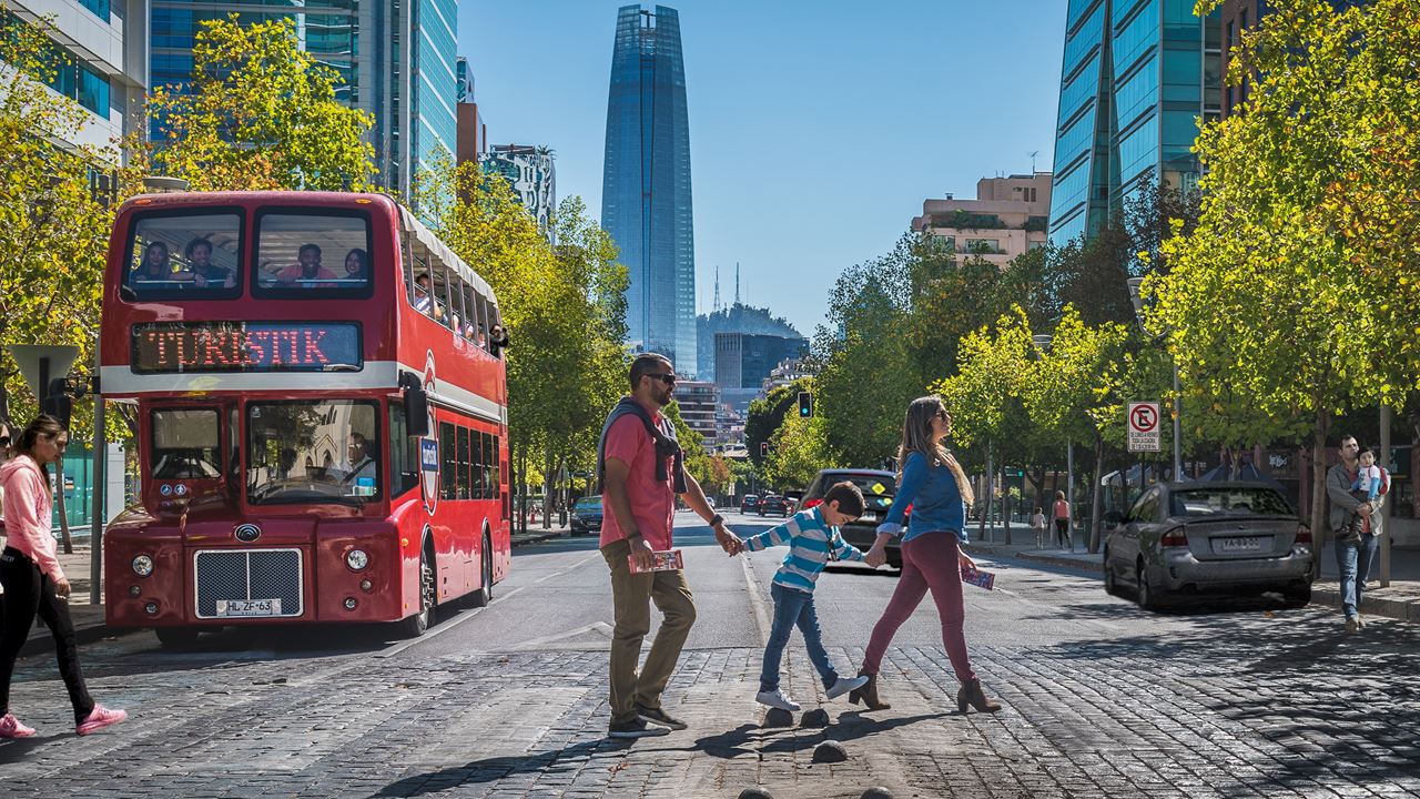 Hop On Hop Off City Tour Santiago, 3 Dias Santiago Pass foto 3