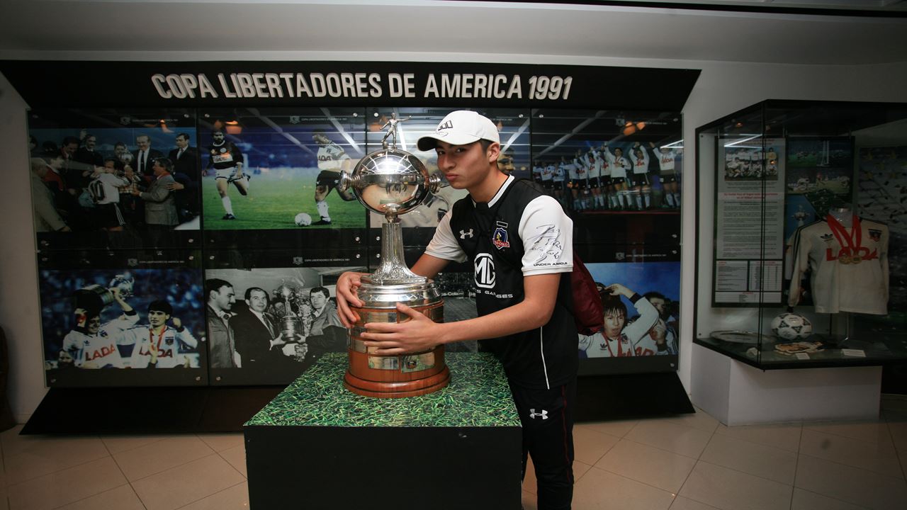 Colo Colo Stadium And Museum Tour (5)