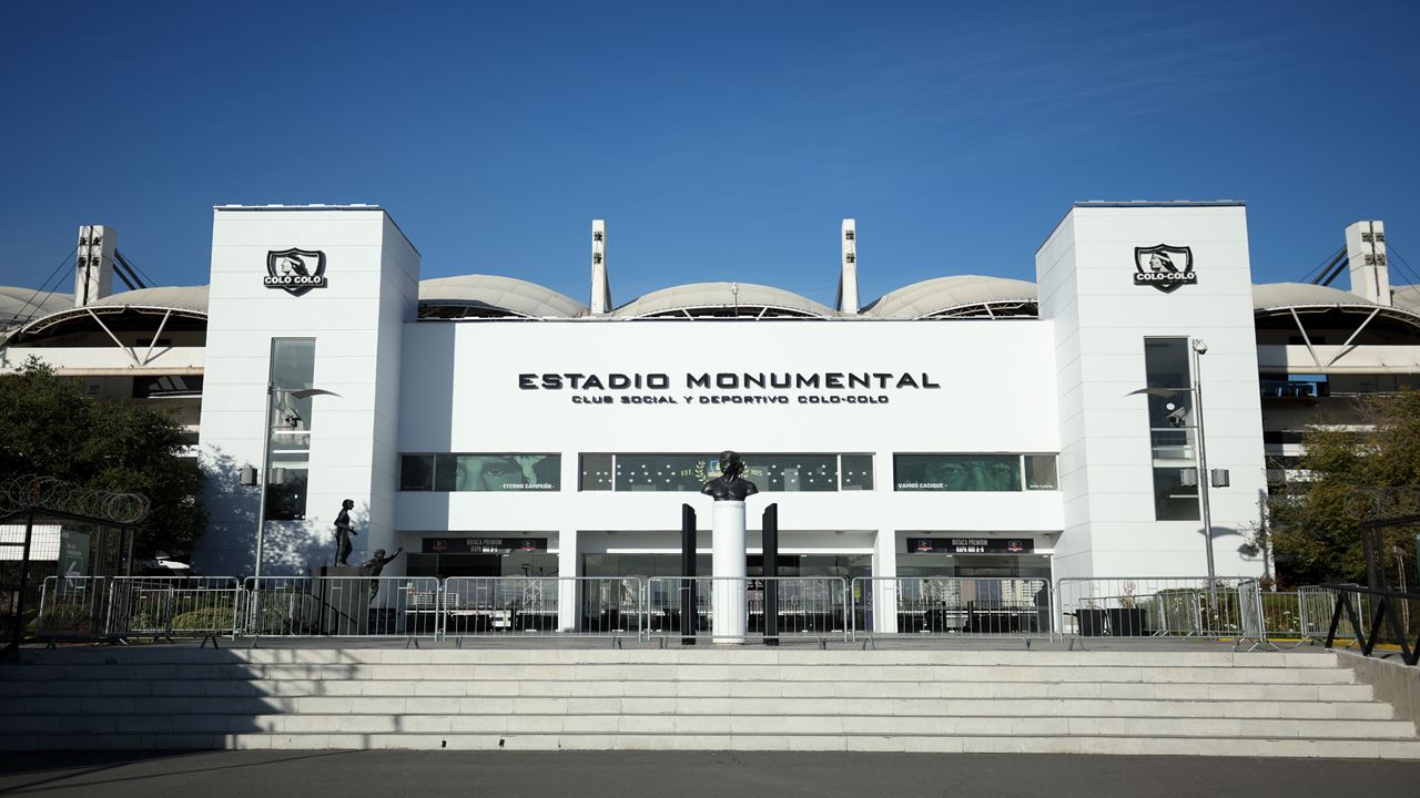 Colo Colo Stadium And Museum Tour (2)